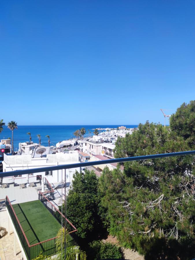 Dionysos Central Paphos Eksteriør billede