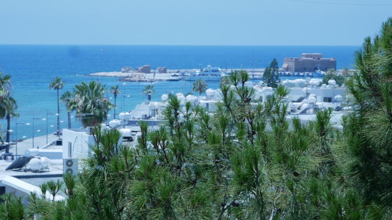 Dionysos Central Paphos Eksteriør billede